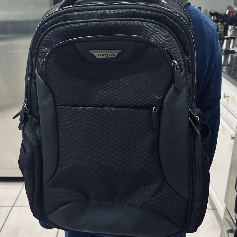 New Targus Laptop Backpack